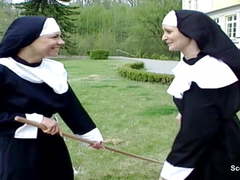 German Nun get her First Fuck from Repairman in Kloster